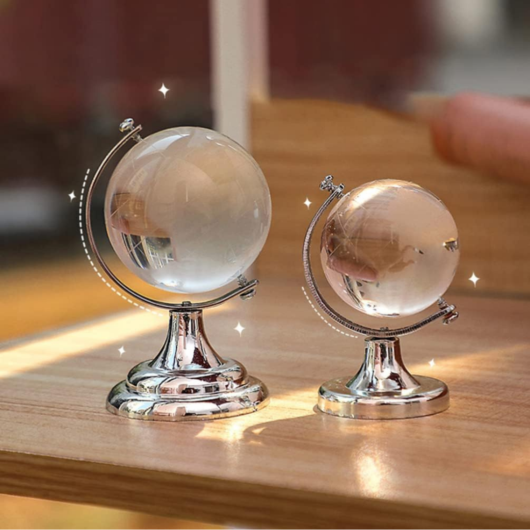 - Dekoratif Şeffaf Küre Dünya Topu – Ayaklı Cam Küçük Masa Üstü Biblo ve Ofis Aksesuarı
